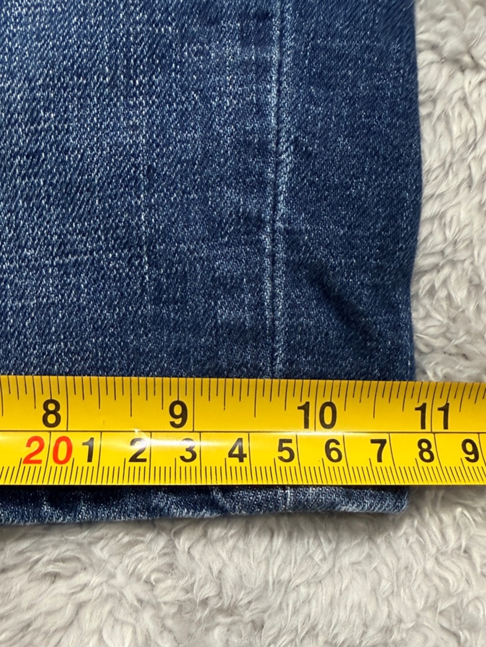 Gap Women's Mid-Rise 5" Denim Dark Wash Blue Shorts Size 6/28 - Picture 16 of 16